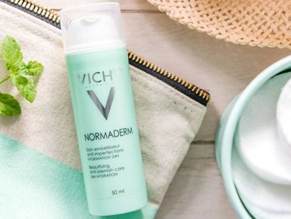 Kem dưỡng ẩm Vichy Normaderm Beautifying Anti-Acne Care