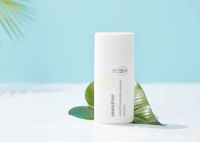 Kem chống nắng Hàn Quốc Innisfree Daily UV Protection Essence Sensitive