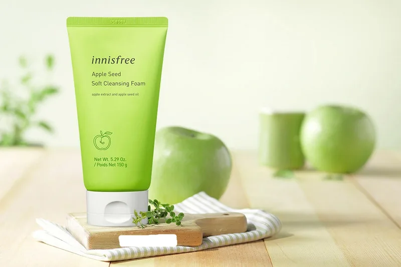 Apple Seed Soft Cleansing Foam chiết xuất táo Jeju giàu vitamin C loại sạch bụi bẩn