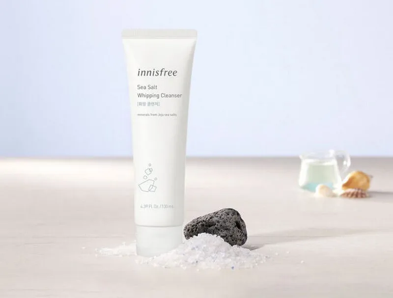 Sea Salt Whipping Cleanser Innisfree thích hợp cho da dầu mụn 