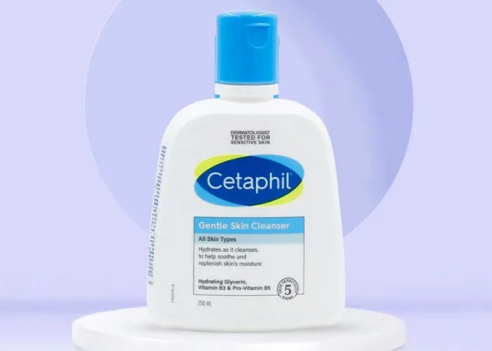 Sữa rửa mặt trắng da Cetaphil Gentle Skin Cleanser