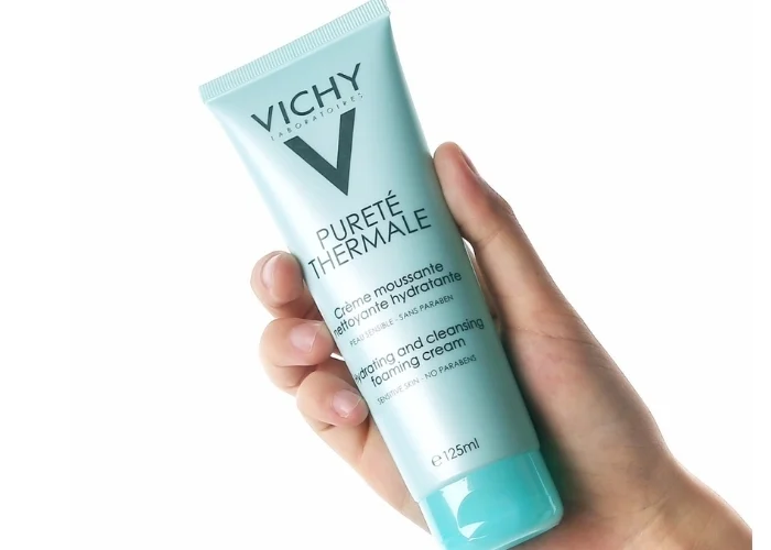 Sữa rửa mặt Vichy Purete Thermale Hydrating And Cleansing Foaming Cream